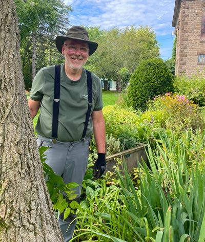 Gardens, Our Senses and the Pursuit of Well-being